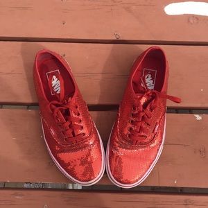 SPARKLY RED VANS
